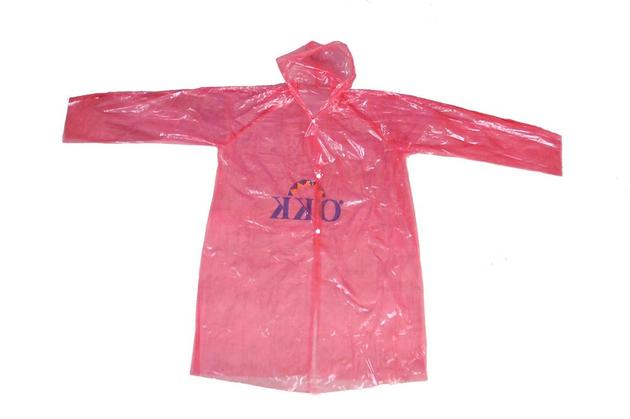 PE RED DISPOSABLE LONG LIGHTWEIGHT RAIN JACKET