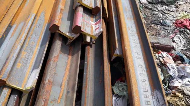 Used Rails and HMS 1 and 2 Metals scraps available for sale