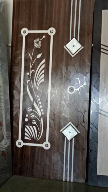LAMINATED DOOR 