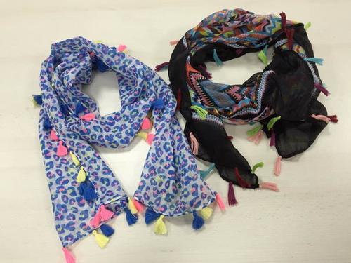 100% polyester scarf