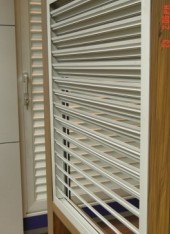 Aluminium fixed shutter