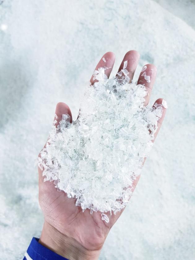 PET BOTTLE FLAKES