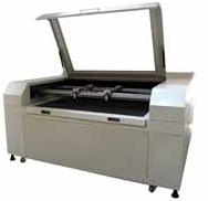 Quad-heads textile and cloth laser cutting machine