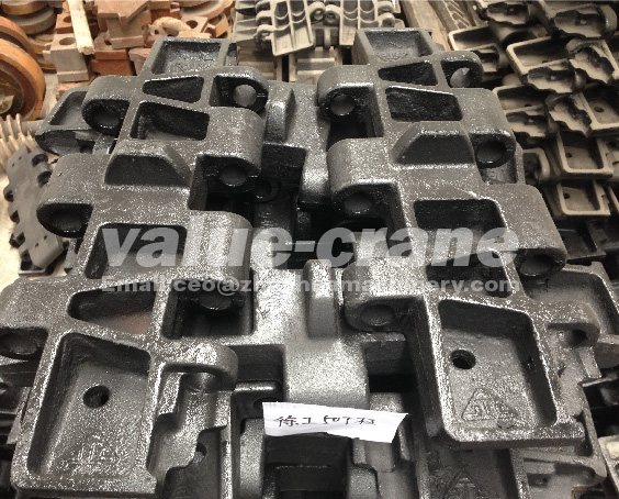 Hitachi CX550 KH700 track shoe track pad