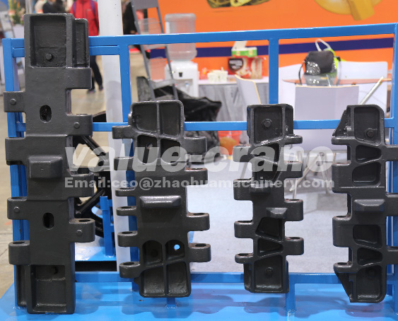 Crawler crane Sumitomo LS120 track shoe track plate