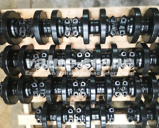 Crawler crane Hitachi CX500 track shoe track pad