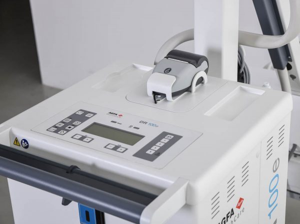 DR 100e