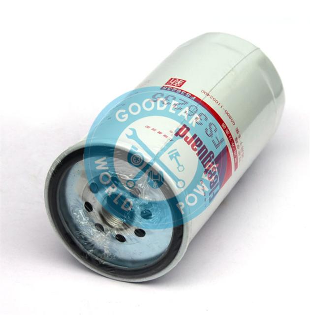 Cummins diesel engine fleetguard fuel filter FS36235