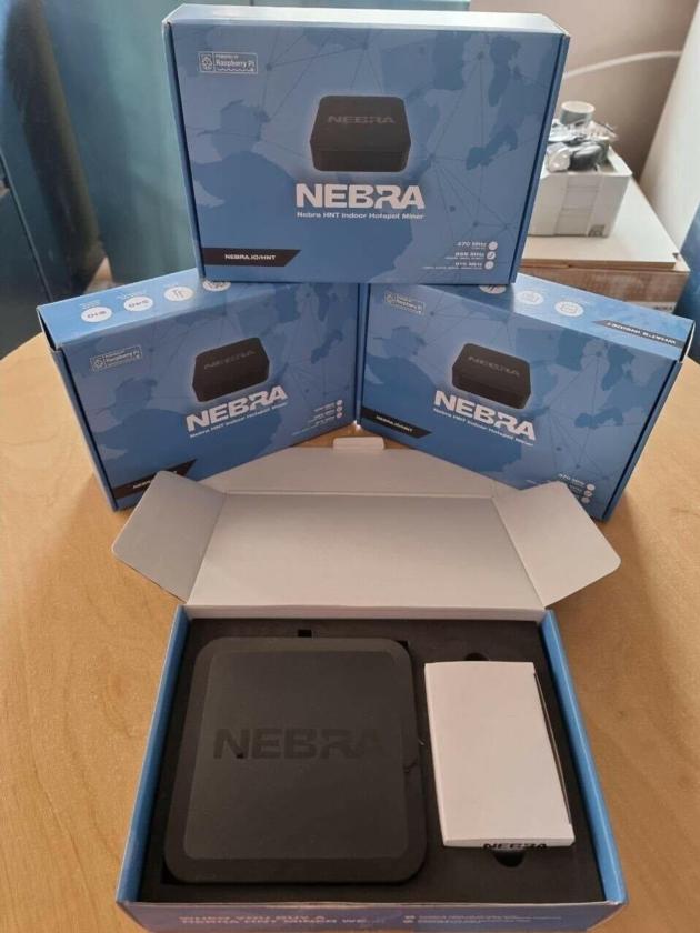 Nebra HNT Indoor Hotspot Miner