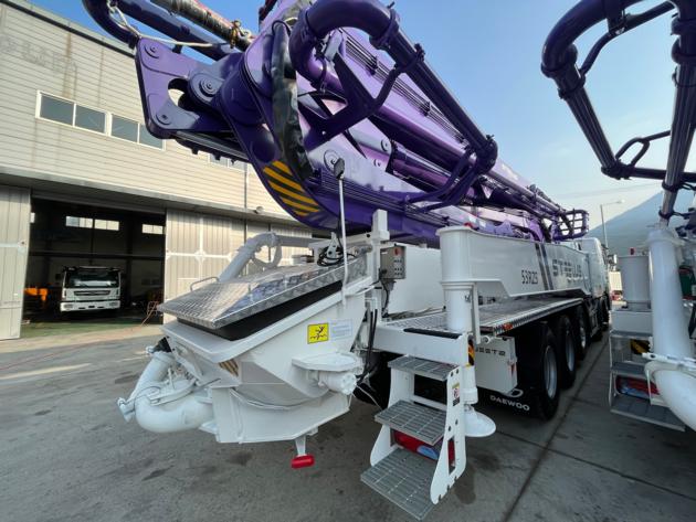 Truck Mounted Concrete Pump 53M RZ5