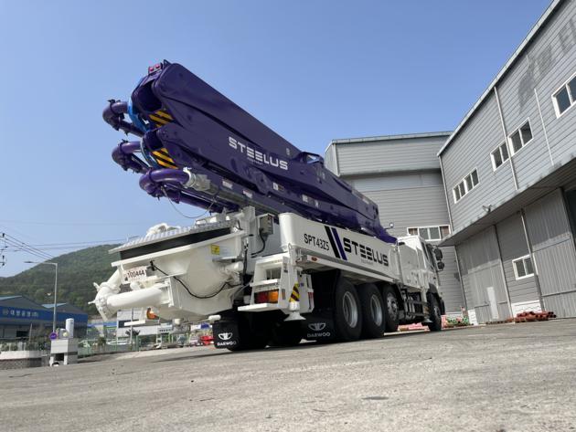 Concrete Pump Car SPT43Z5