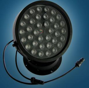 Linear spot lamp