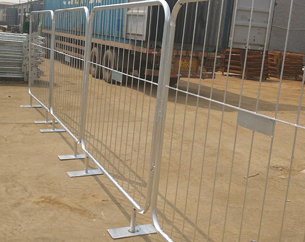 Crowd Control Barriers Supplier