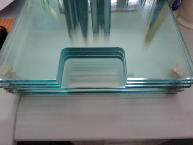 TEMPERED GLASS FOR BUILDINGS