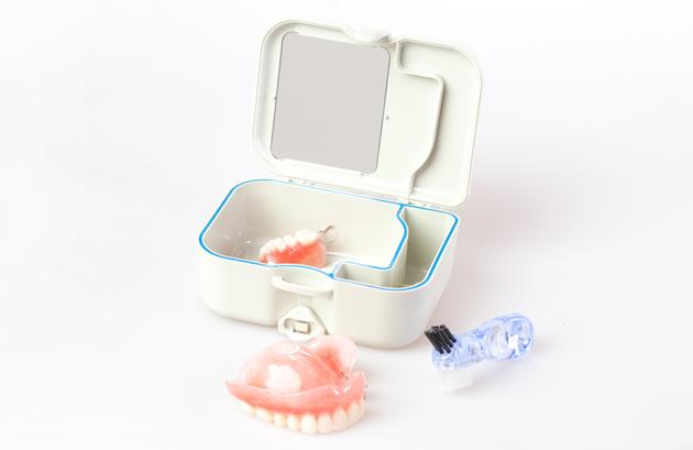 HannRu-Denture Box