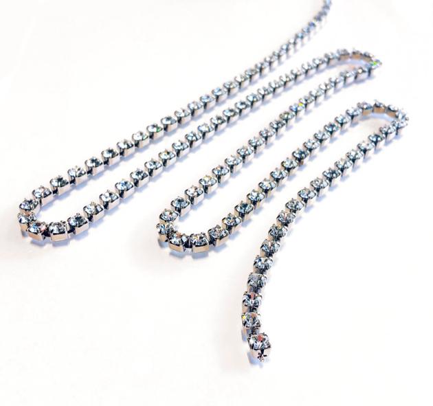 Crystal Unite Rhinestone Cup Chain