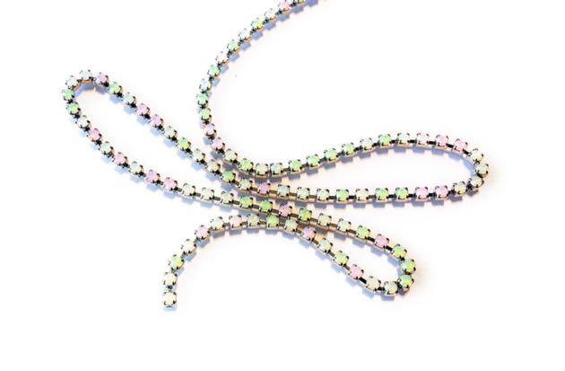 Crystal Unite Rhinestone Cup Chain