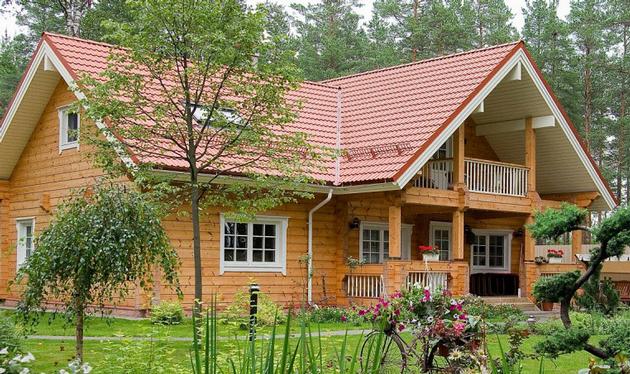 Easy Assembly Wooden House