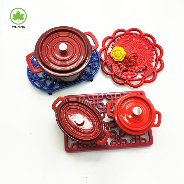 Colorful Enamel Cast Iron Cookware Hot Pots Casserole Sets