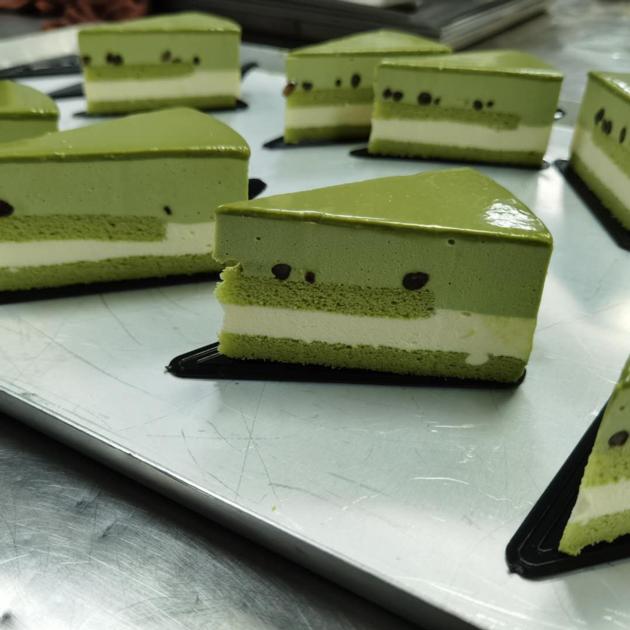 High Speed Ultrasonic Cake Slicer For