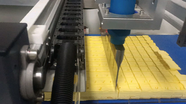 Industrial Ultrasound Cake Cutting Machine