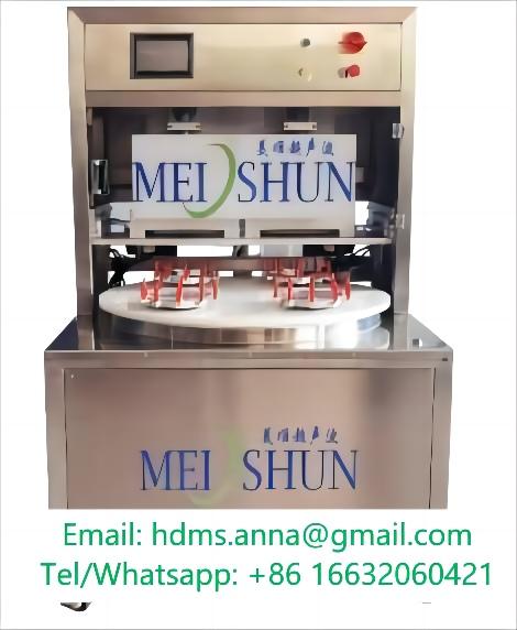 High efficiency round sandwich cake cutting paper inserting machine