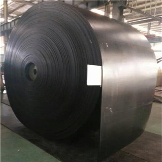 180 degree Heat Resistant Rubber Nylon fabric Conveyor Belt For Cement Plant