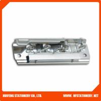 Lever clip with short bar
