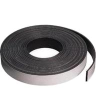 Flexible rubber magnet