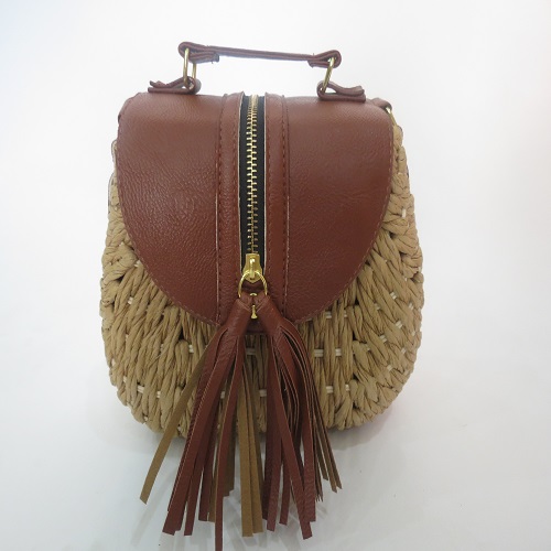 Unique hand-woven handbag design