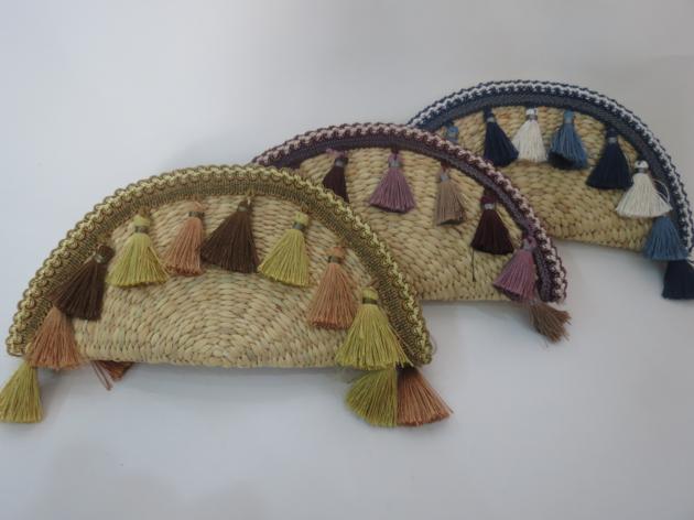 Unique hand-woven handbag design