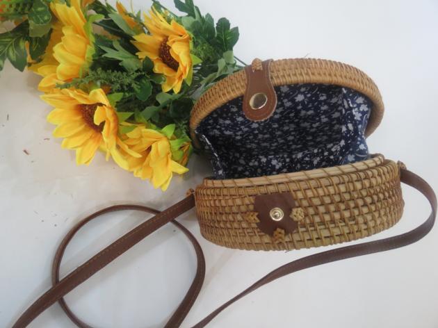 Unique Hand Woven Handbag Design