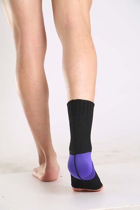 Amazon Hot Sale Customized Compression Knitted