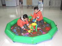 Octangle inflatable sand pool