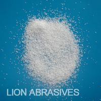 White aluminium oxide grit FEPA