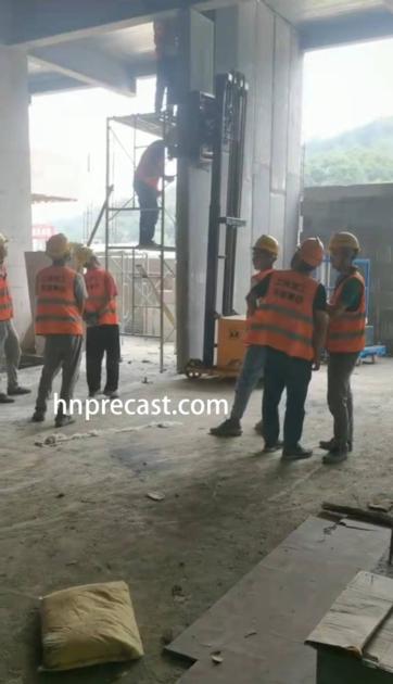 Hydraulic Wall Panel Installation Machine