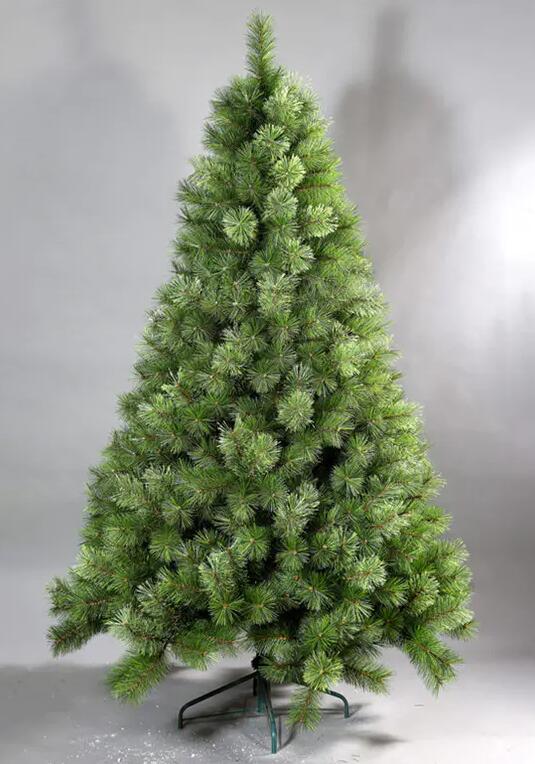 NORMAL CHRISTMAS TREE 9A3A8715