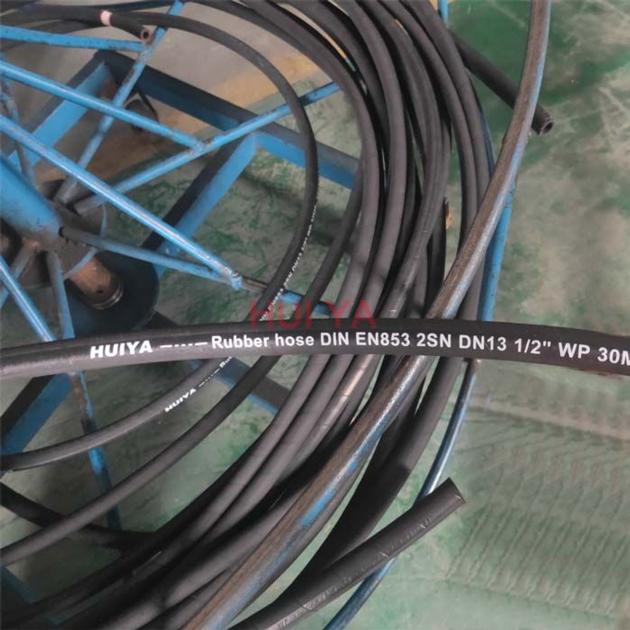 EN 853 2SN hydraulic rubber hose