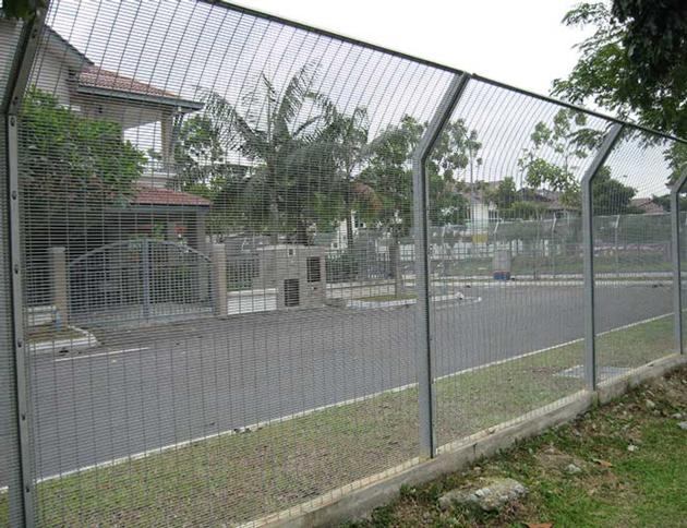 Anti Climb Fence