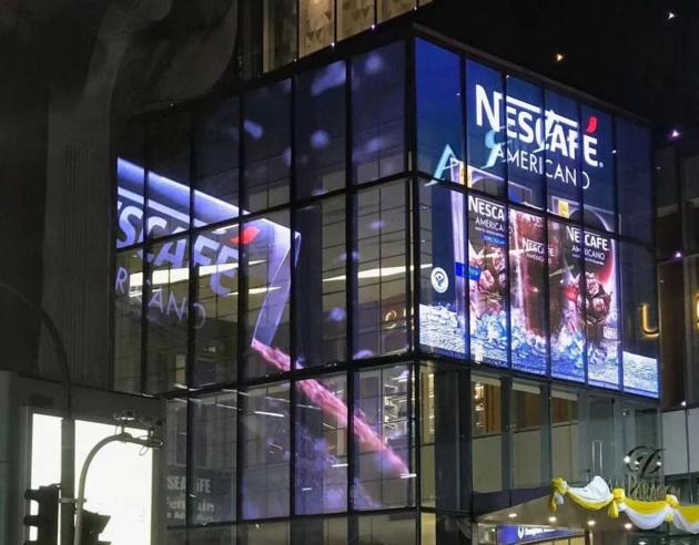 Lightweight And Curvable LED Video Display