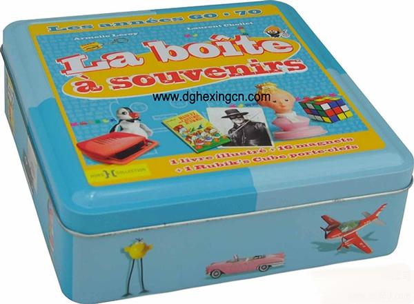 Chocolate tin box for valentine's day
