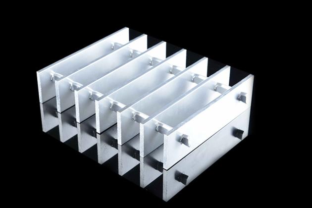 Swaged Aluminum Grating