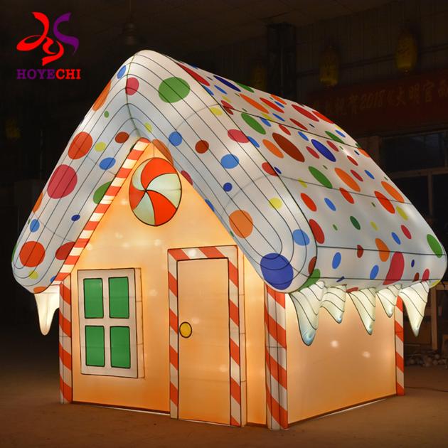 Outdoor Large Gingerbread House Candy House