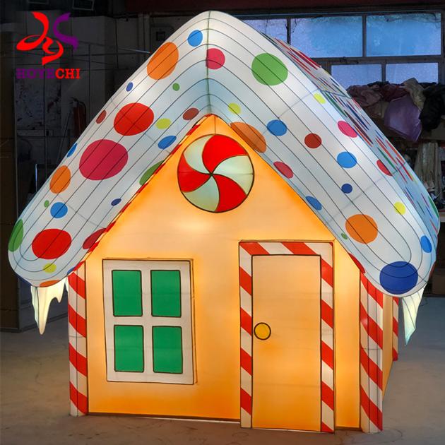 Outdoor Large Gingerbread House Candy House