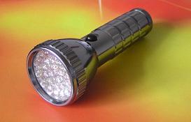 HY-32K LED flashlight