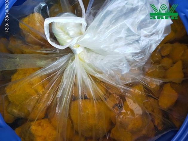 ferric chloride solid