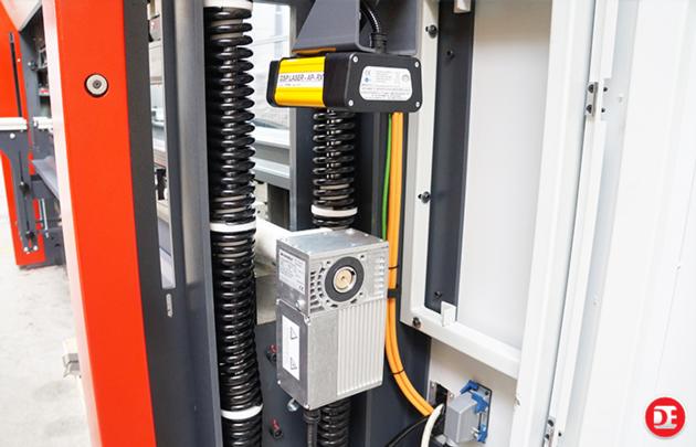 Servo Electric Press Brake