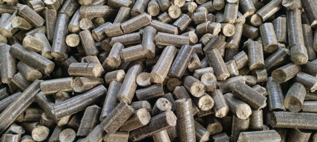 Biomass Briquettes (White Coal, Bio-Coal)