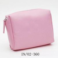 Cosmetic bag