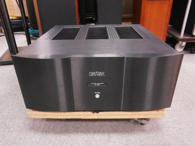 MARK LEVINSON 533H USED------5000$